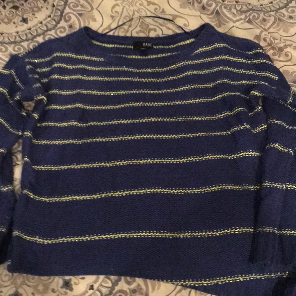 Long sleeve sweater